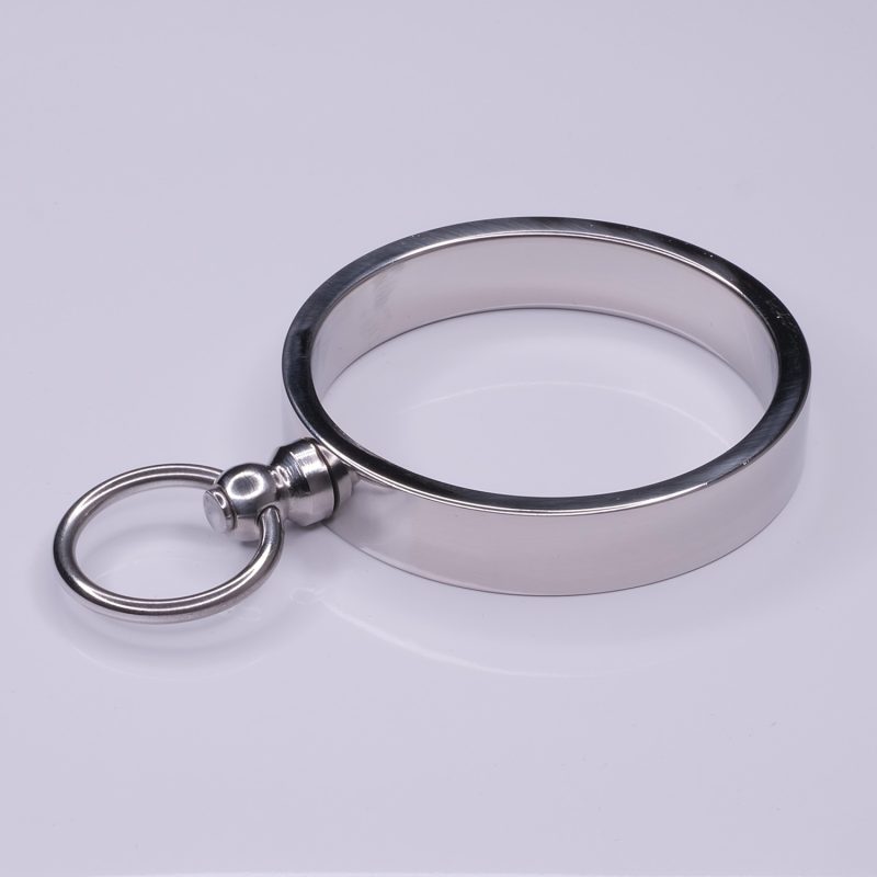 Ô Cockring luxe avec anneau attache laisse acier inoxydable 5,50 cm