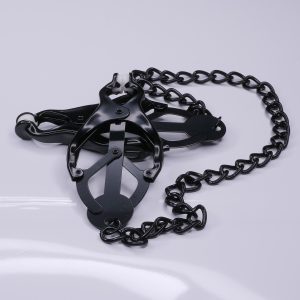 Pinces à Seins Trèfle Japonais noires en Acier Inoxydable avec Chaîne